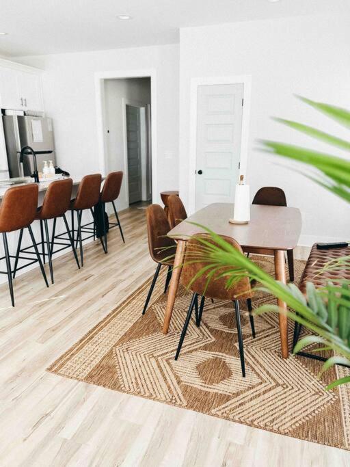 Cozy Coastal Bungalow Opelika Bagian luar foto
